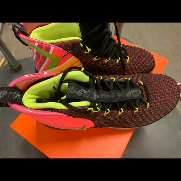 Nike AlphaDunk - Picture 3 of 4